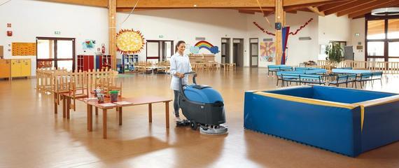 iMX B 無錫菲邁普手推式掃地機專業(yè)保潔服務_環(huán)衛(wèi)清潔_清潔設備_掃地機_產(chǎn)品庫_中國環(huán)保在線